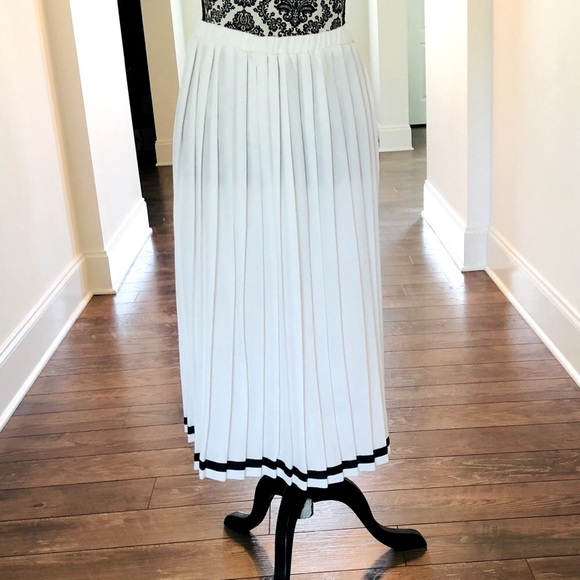VTG90s/20’sDior cruise 22 look white sheer all around pleat Boston proper skirt - Picture 7 of 10